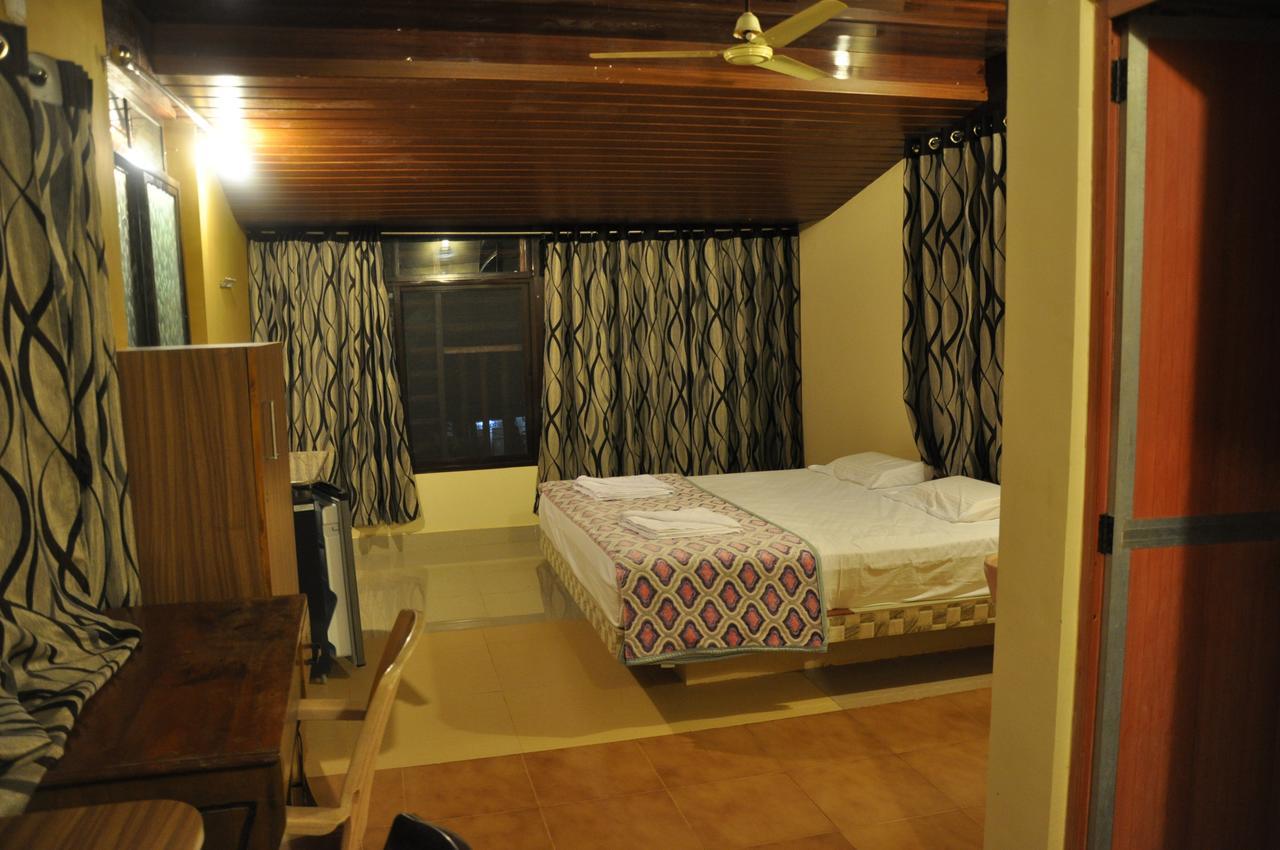 Namaste Sanjeevini Hotel Gokarna  Buitenkant foto