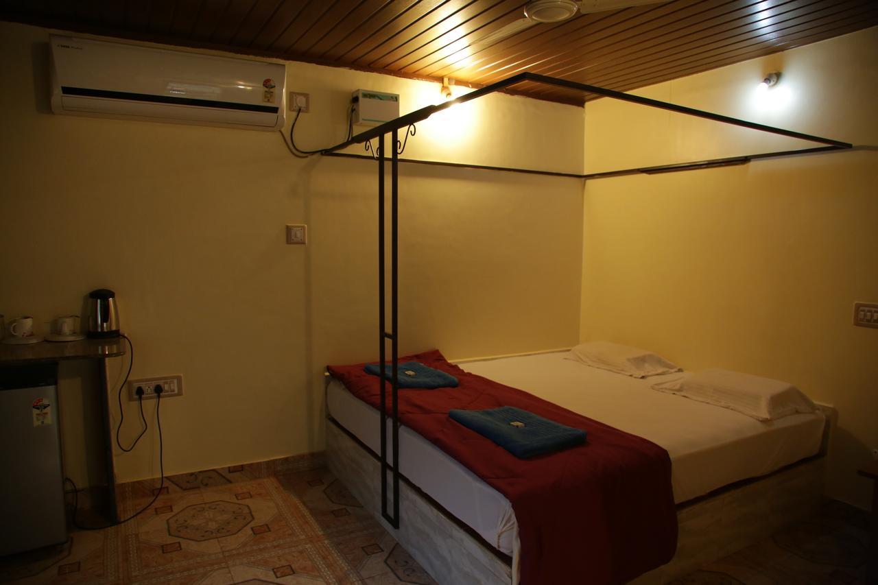 Namaste Sanjeevini Hotel Gokarna  Buitenkant foto